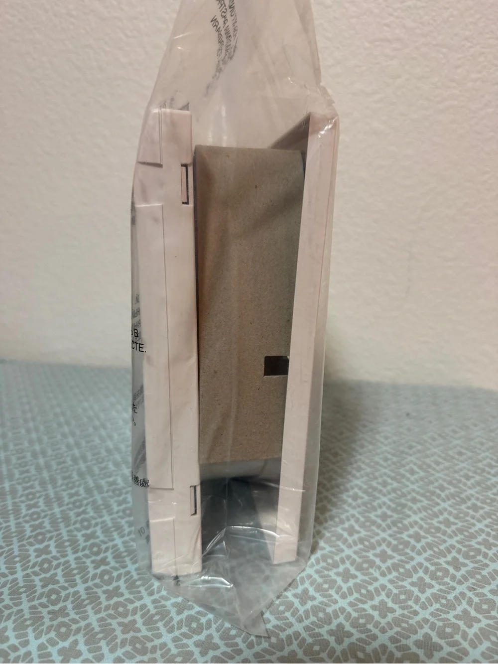 PetSafe 4-Way Locking Interior/Exterior Cat Door Small 1-15lbs Manual Lock